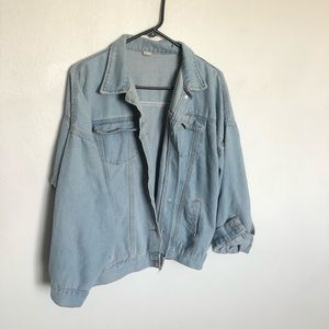 Light Denim / Jean Jacket Large